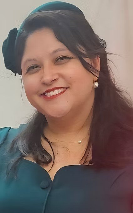 Official portrait of Stephanie M. Vargas