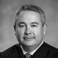Official portrait of Victor Rodriguez