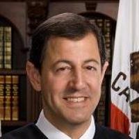 Official portrait of Louis Mauro