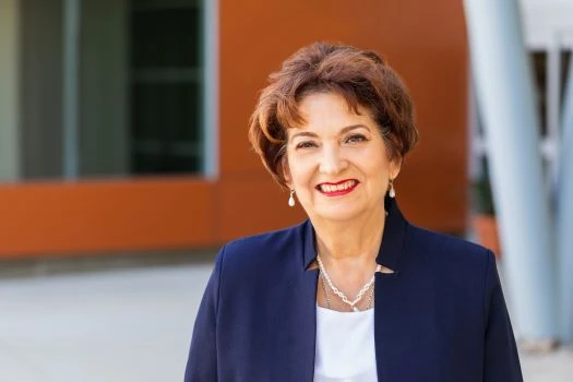 Official portrait of Mariana Pacheco