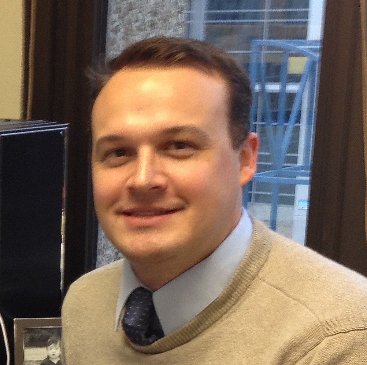 Official portrait of Tom Blomquist, M.D., Ph.D.