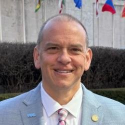 Official portrait of Wade Kapszukiewicz