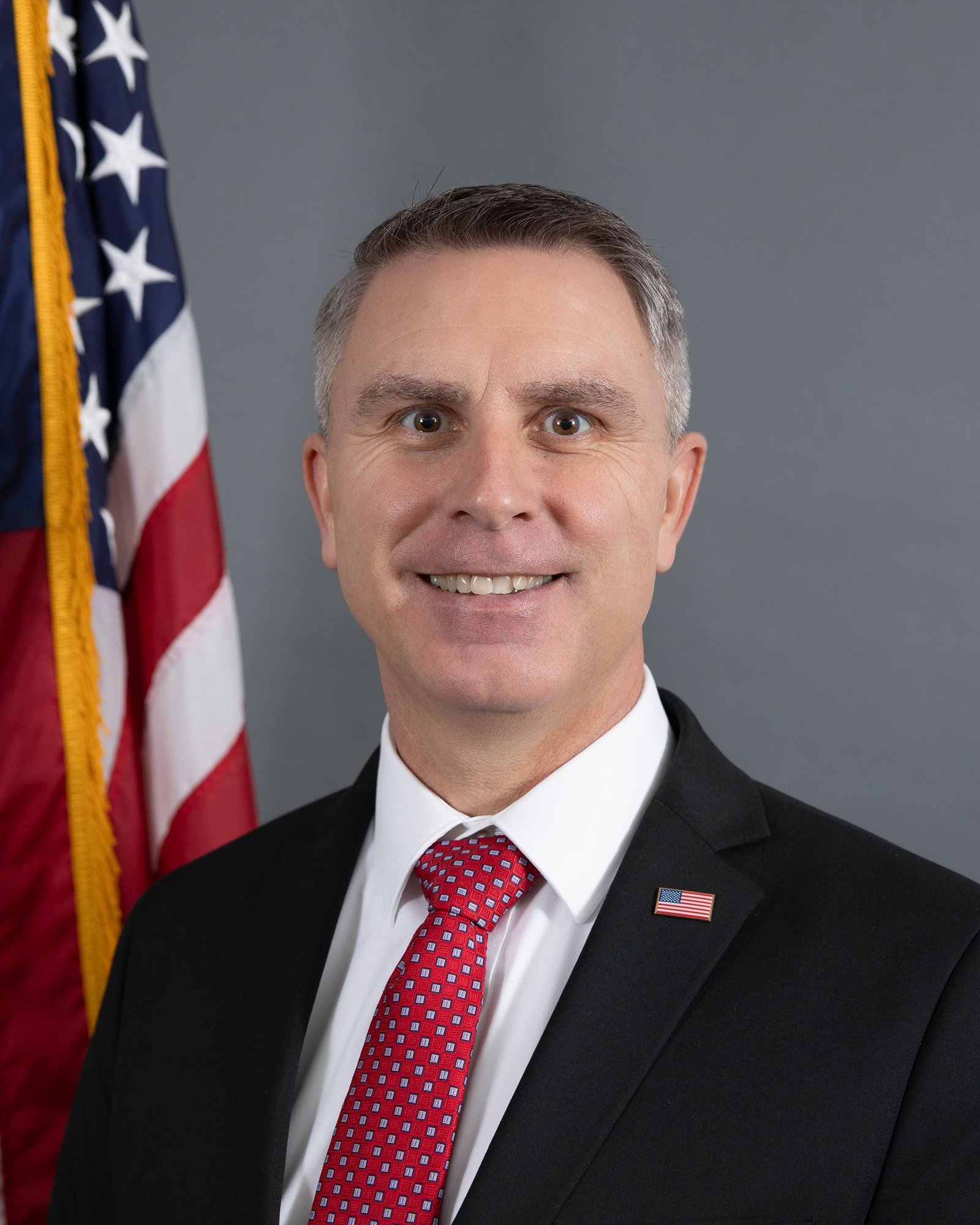 Official portrait of David Fenn