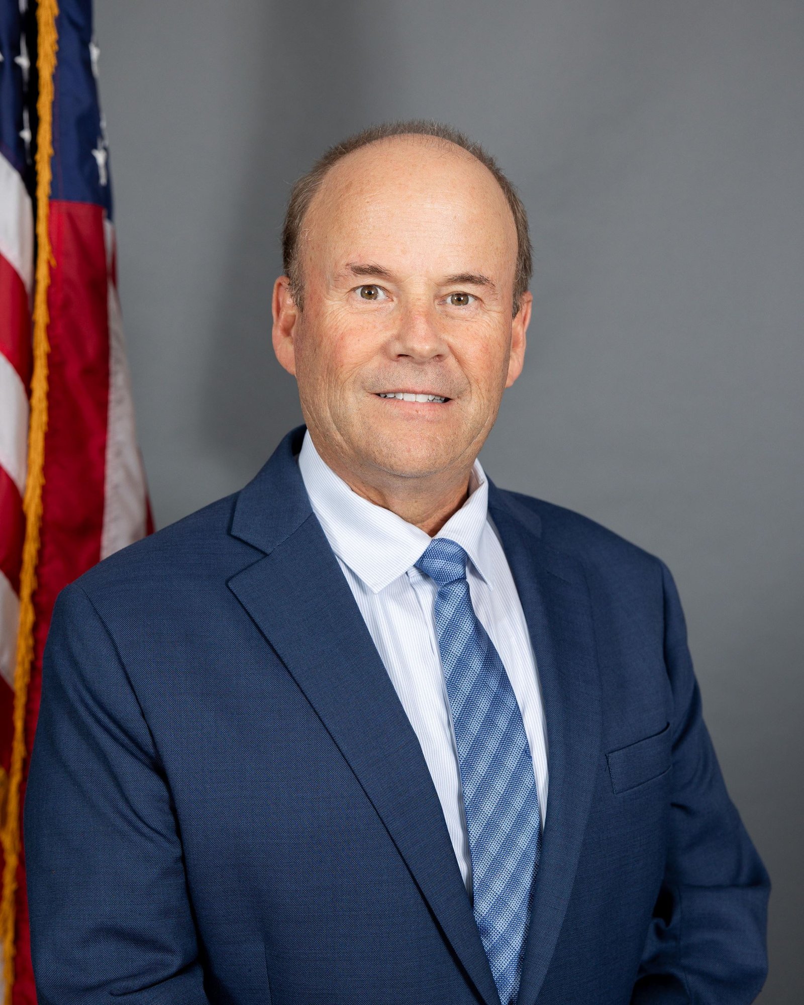 Official portrait of Lloyd White
