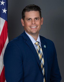Official portrait of Jeremy Smith
