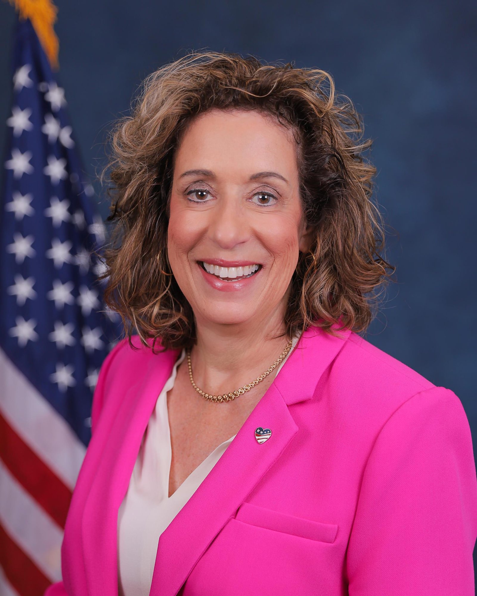 Official portrait of Elaine Holmes