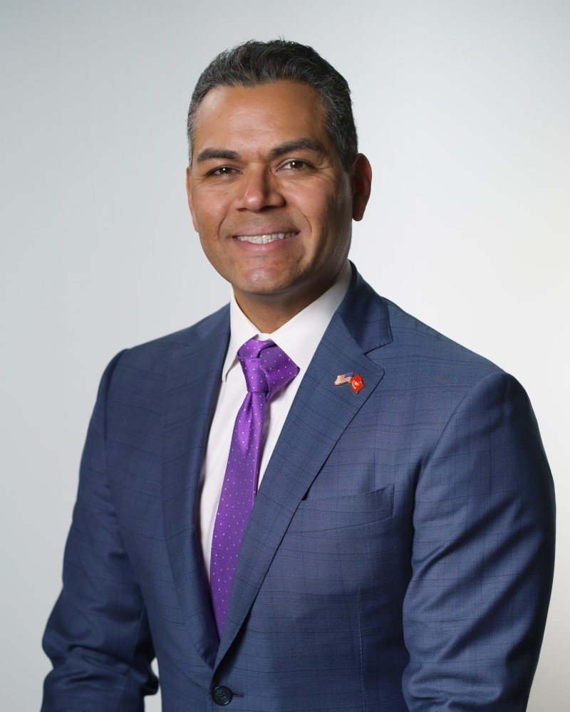 Official portrait of Steve Sanchez