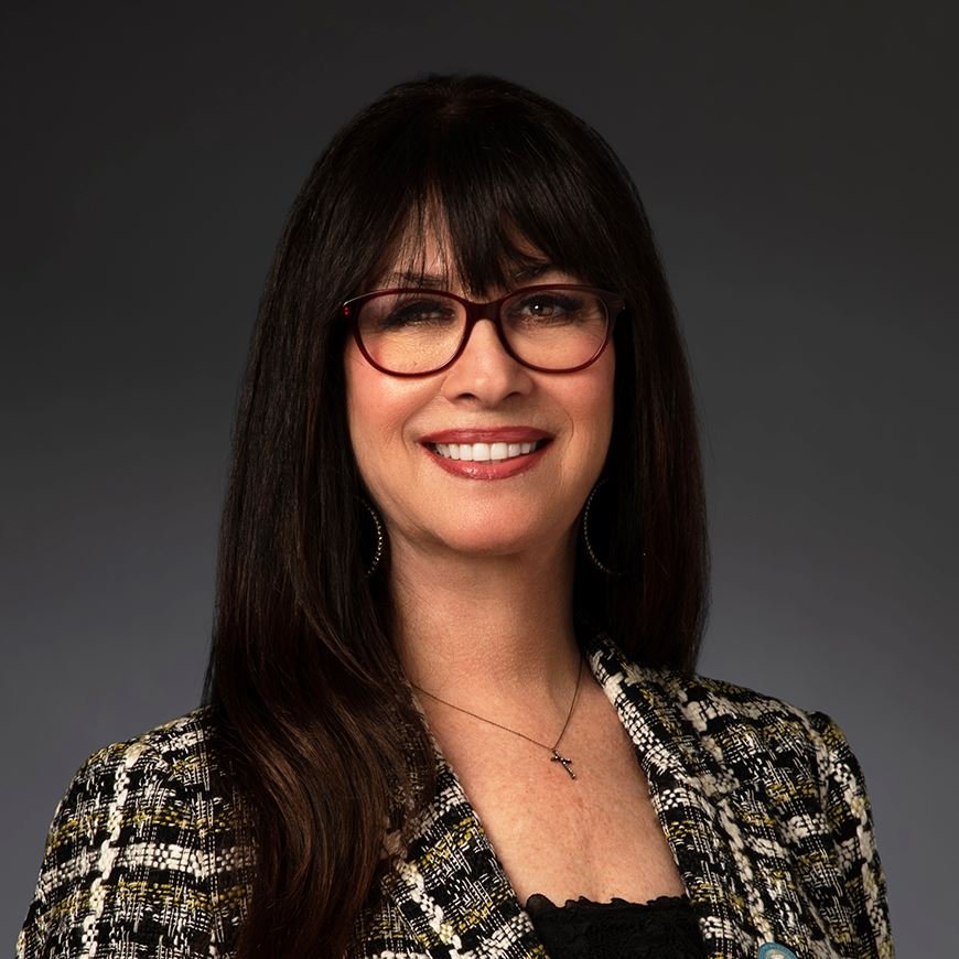 Official portrait of Lori Stone