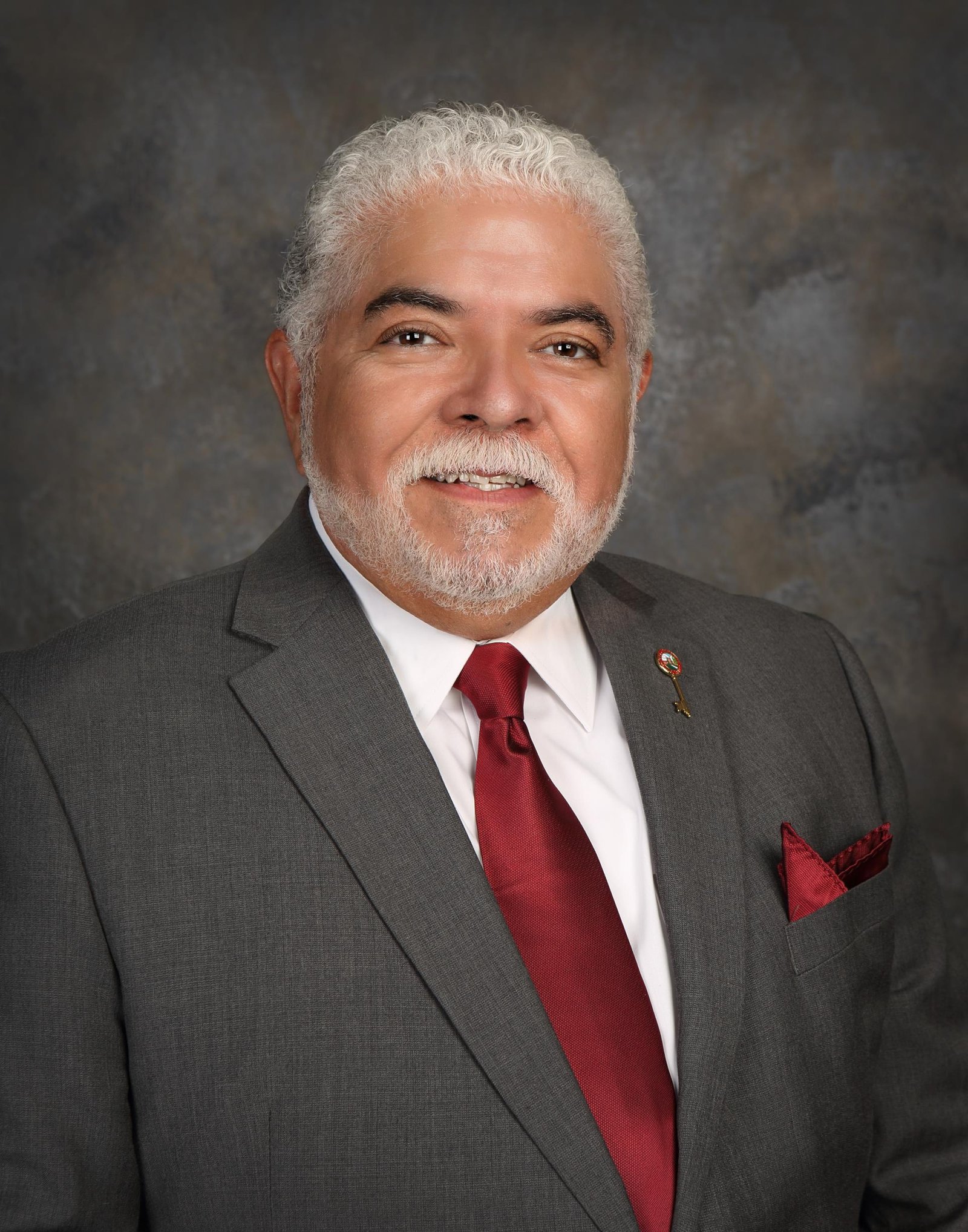Official portrait of Michael M. Vargas