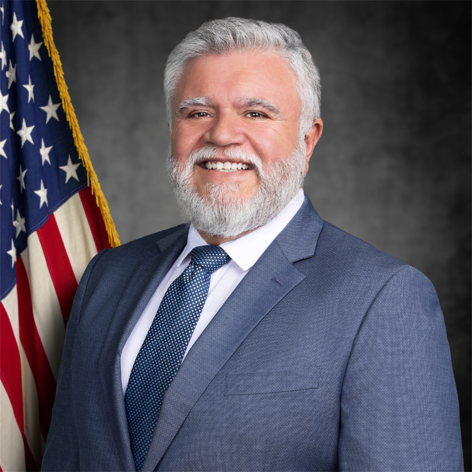 Official portrait of Alonso Ledezma