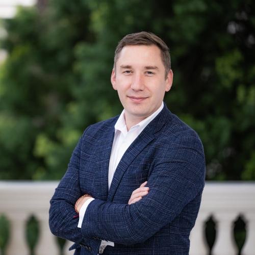 Official portrait of Patrick J. Ahrens