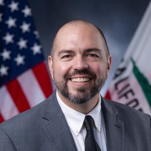 Official portrait of Robert Garcia