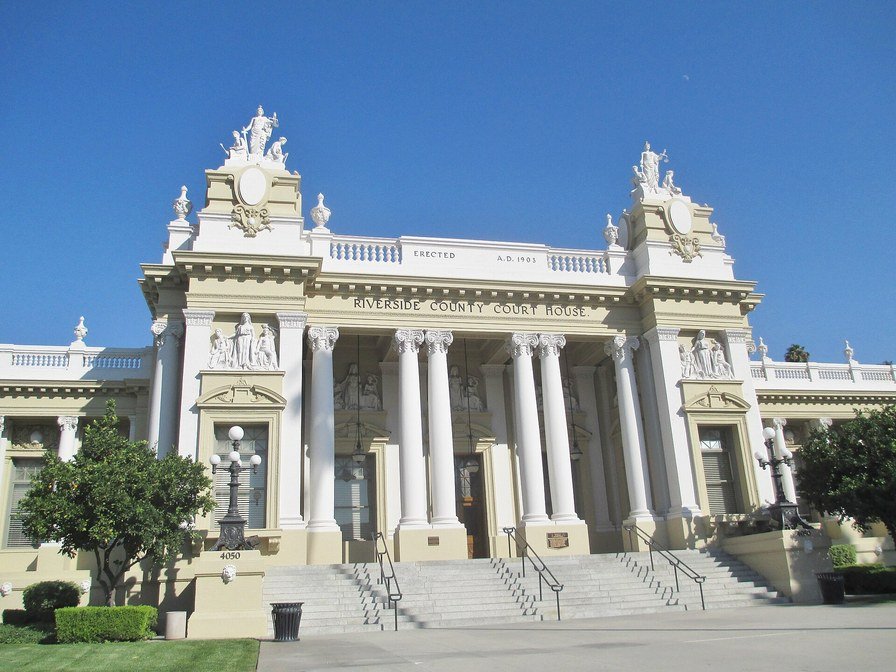 The Riverside Historic Courthouse, photographed in 2013.